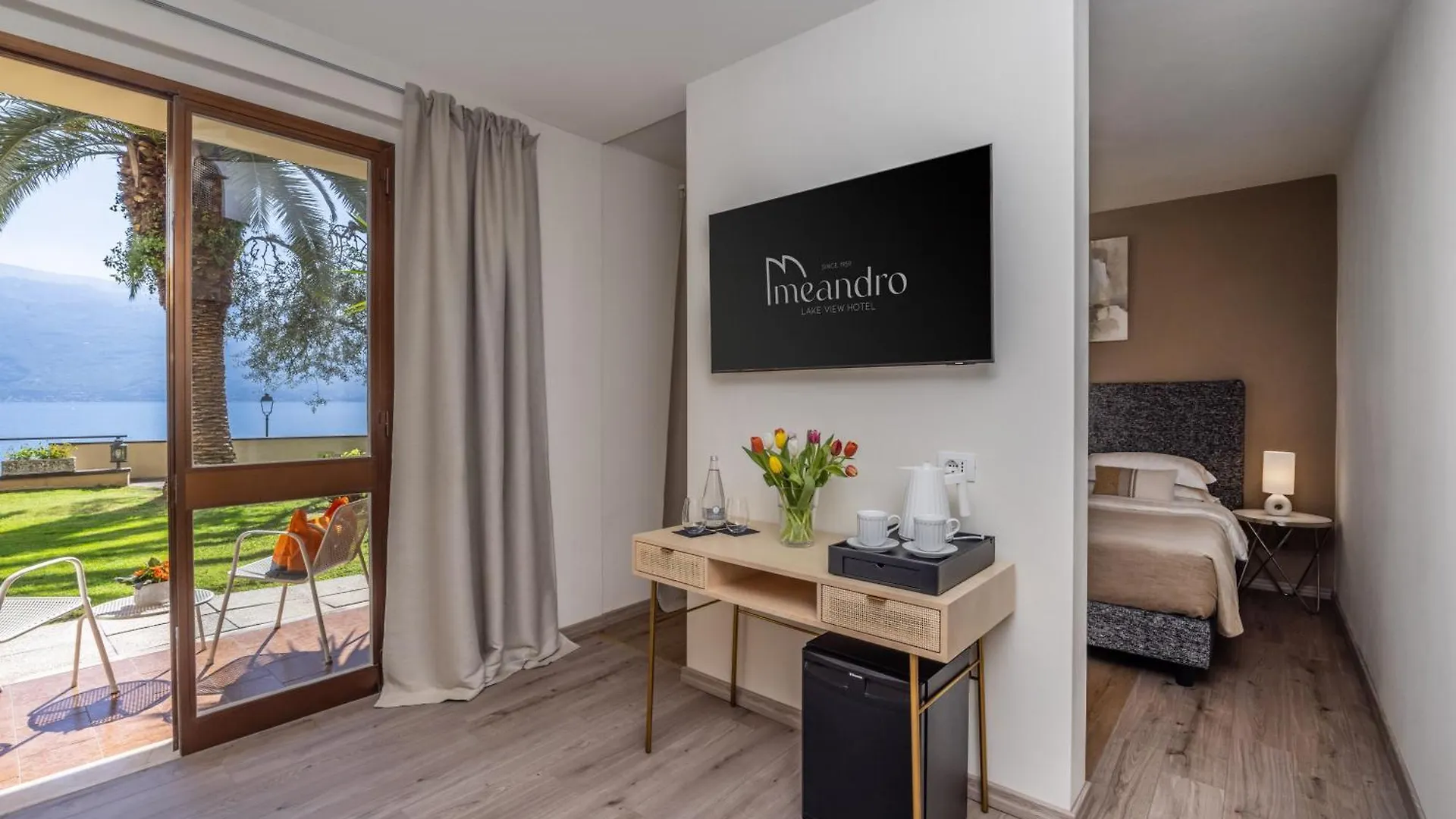 Hotel Meandro - Lake View Gargnano
