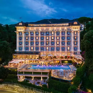hotellátogatás