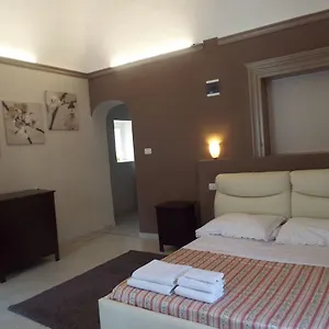 https://il-maggese-house.sicilyhotelsitaly.net