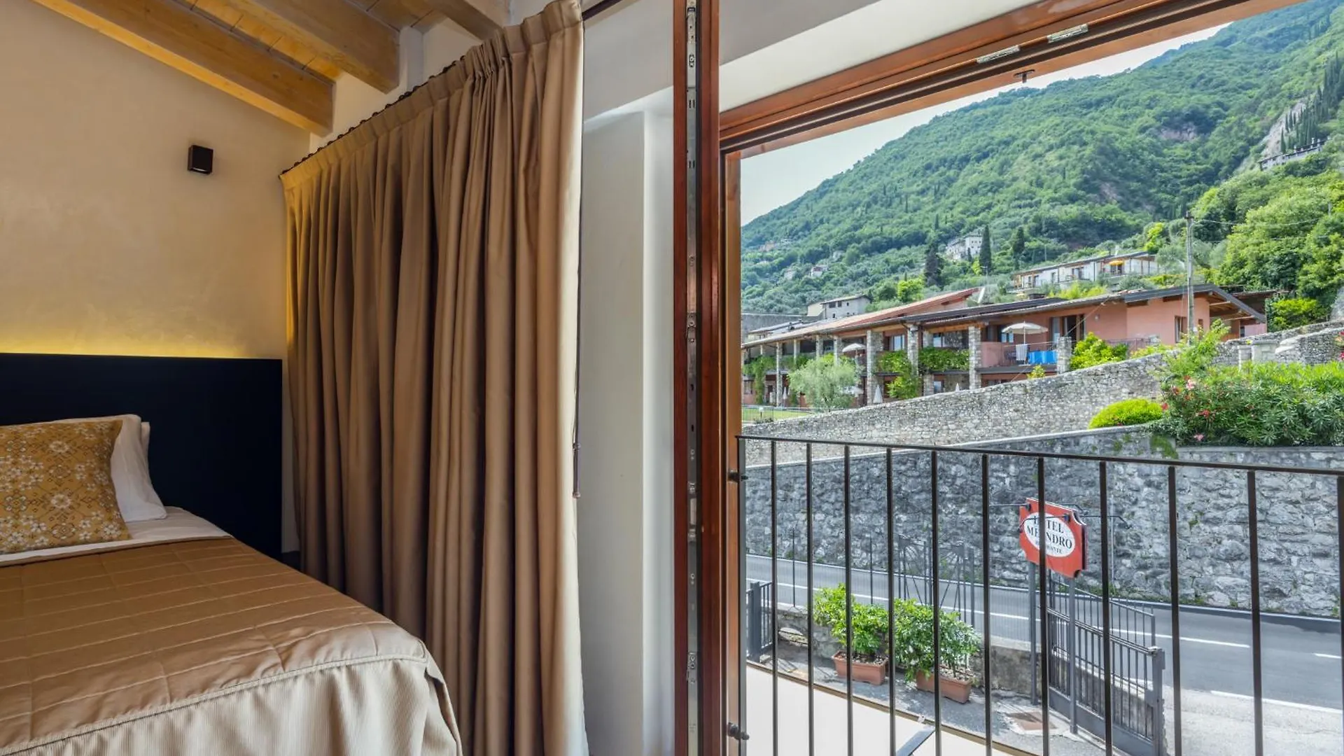 ****  Hotel Meandro - Lake View Gargnano Ιταλία